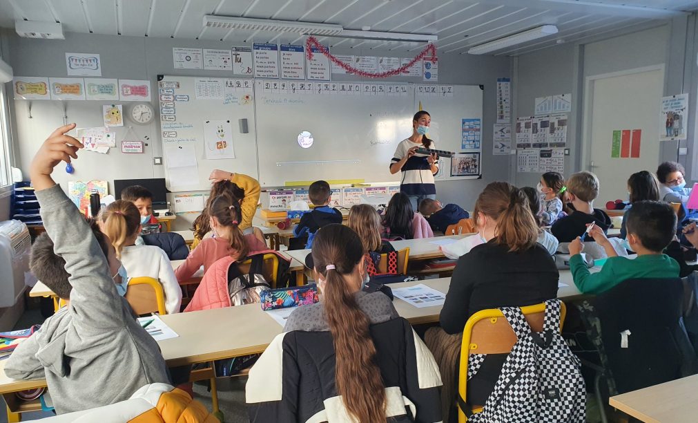 Avec Watty la multiprise à interrupteur n'a plus de secret pour les élèves !