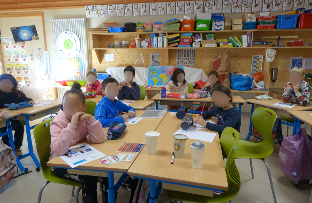 Atelier de sensibilisation au chauffage dans une école primaire des Pyrénées - programme Ecopousse par ACTEE (FNCCR)