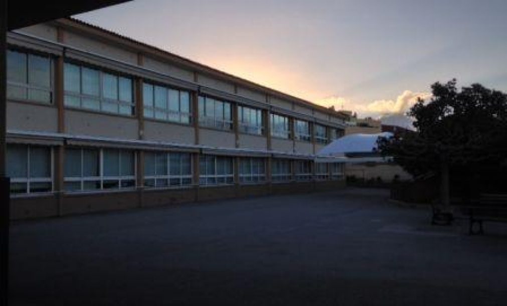 gare2_cour.jpg